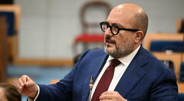  Campi Flegrei, Gennaro Sangiuliano: «Bisogna chiedere subito lo stato di emergenza» 