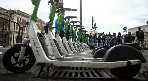 Monopattini e e-bike in sharing