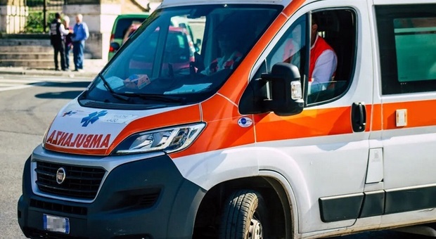  Scontro in autostrada, morti due napoletani: sono stati tamponati 