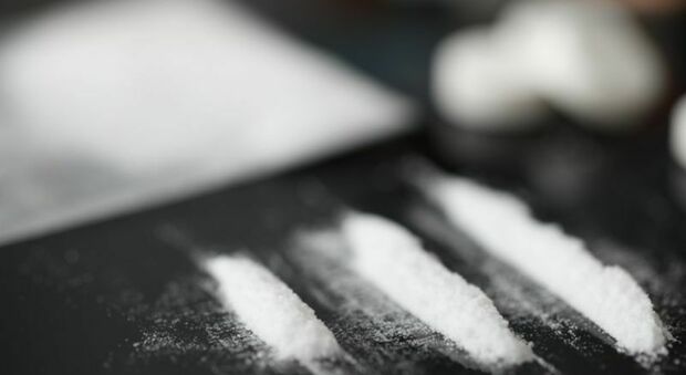  Cocaina a domicilio per la Napoli bene, blitz al Vomero: nei guai il pusher e un medico 