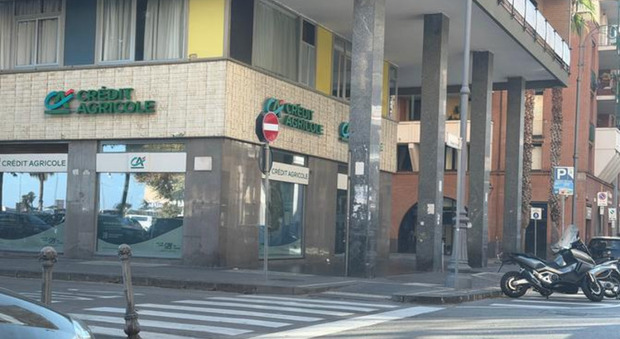  Salerno, scontro tra moto: ragazzo di 19 anni ricoverato in gravi condizioni al Ruggi 