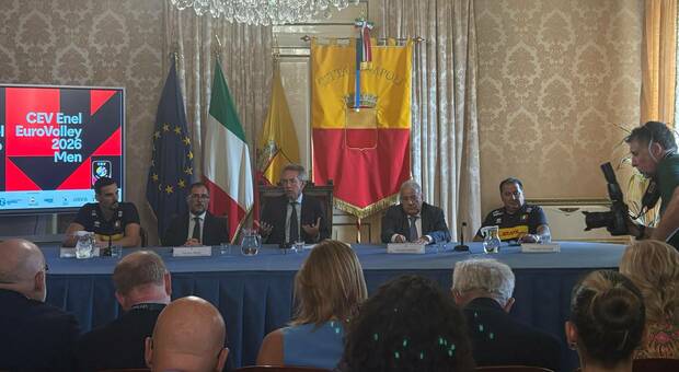  Eurovolley 2026, la presentazione del match al Plebiscito. Manfredi: «Pronti a mostrare la nostra Napoli» 