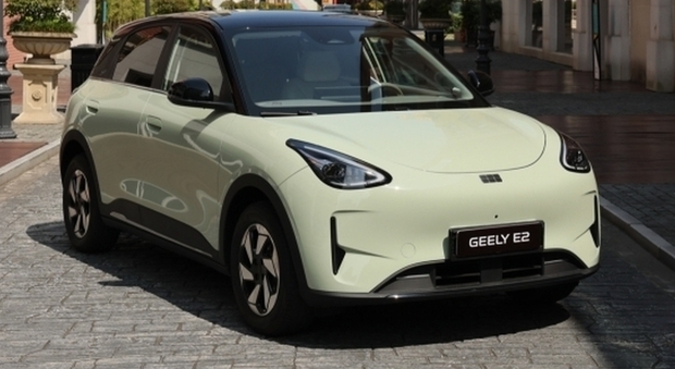 https://statics.cedscdn.it/photos/MED/2026/09/11/9757301_11130114_geely_e2_1.jpg