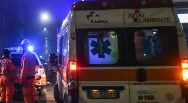 Boccone di traverso durante la cena al ristorante, salva il nonno con il massaggio cardiaco: &laquo;Istruzioni al telefono dal 118 di San Benedetto&raquo;