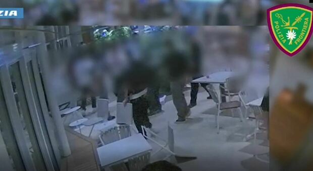 Rissa sulla nave da crociera tra salentini e siciliani: 13 denunciati a Palermo Rissa sulla nave da crociera tra salentini e siciliani: 13 denunciati a Palermo