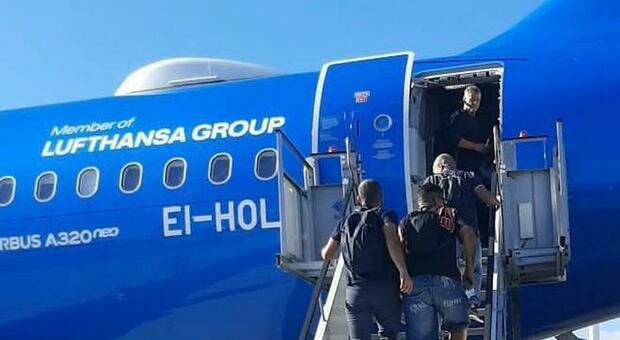 Aggressioni in serie a Pesaro ma l’incubo è finito: tunisino violento espulso e rimpatriato per «elevata pericolosità sociale»