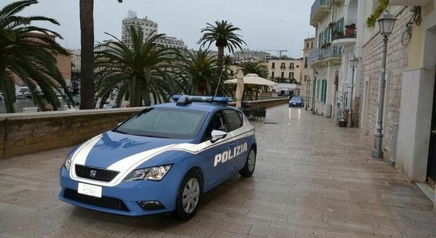 Certificati falsi per evitare il centro rimpatri: perquisizioni a Bari nell'inchiesta sui medici