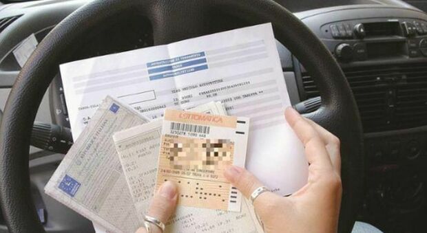 Bollo abolito per auto medio-piccole e moto, Meloni: &laquo;Il governo cancella una delle tasse pi&ugrave; odiate dagli italiani&raquo;