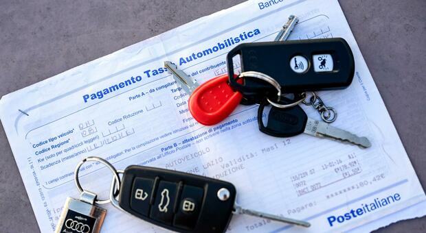 Esenzione bollo auto in Campania, quanti sono i beneficiari? Ecco i numeri
