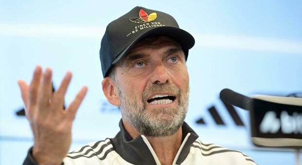 Klopp, duro attacco ad Afd: &laquo;Non lasciamo l'orgoglio nazionale alle persone sbagliate&raquo;