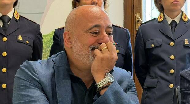 Polizia, Luigi Petrillo lascia la provincia dopo dieci anni. La commozione ai saluti: &laquo;&Egrave; stato come un viaggio in cordata, qui ero a casa&raquo;