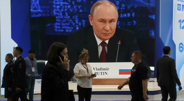 https://statics.cedscdn.it/photos/MED/2026/09/17/9769544_17184537_putin_elezioni_russia.jpg
