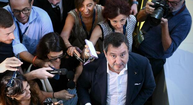 La Pontida di Salvini: dialogo con i &ldquo;nordisti&rdquo; ma niente concessioni