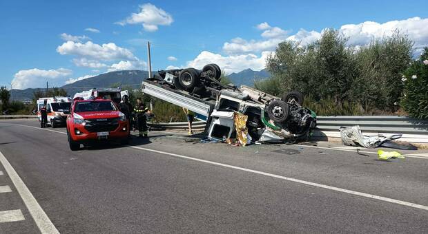  Serre, incidente stradale: un morto e due feriti ricoverati in ospedale 