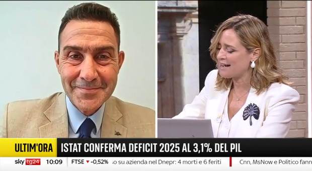 Vannacci: &laquo;Gonna corta o gonna lunga? Una donna la preferisco sempre senza&raquo;