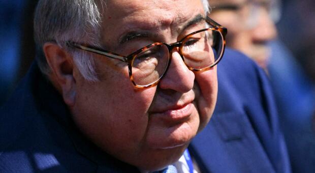 Ue rinnova sanzioni contro la Russia per 3 anni, ma gli oligarchi Usmanov e Fridman fuori dalla black liste. La Lettonia si astiene