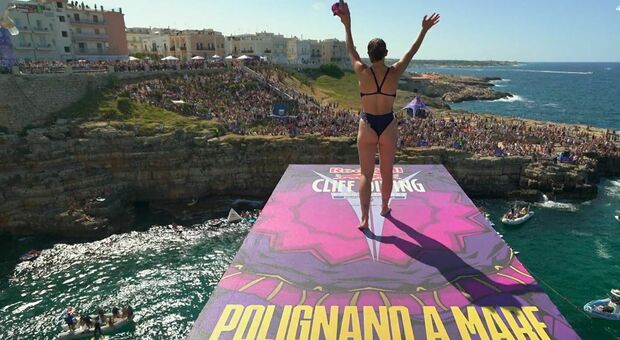 Red Bull Cliff Diving 2026 Polignano: finale mondiale e azzurri in gara