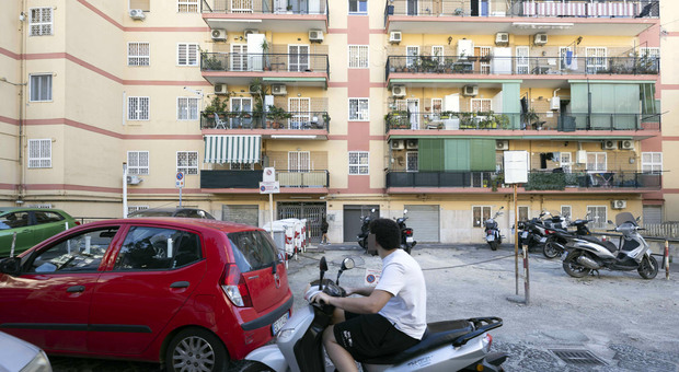  Napoli: spari contro bar e palazzi, torna l?incubo delle stese 