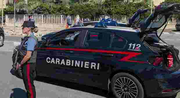 Alunno di 6 anni a scuola con un coltello di 13 centrimetri nello zainetto. &laquo;Spinto da un compagno dopo una lite con altri scolari&raquo;