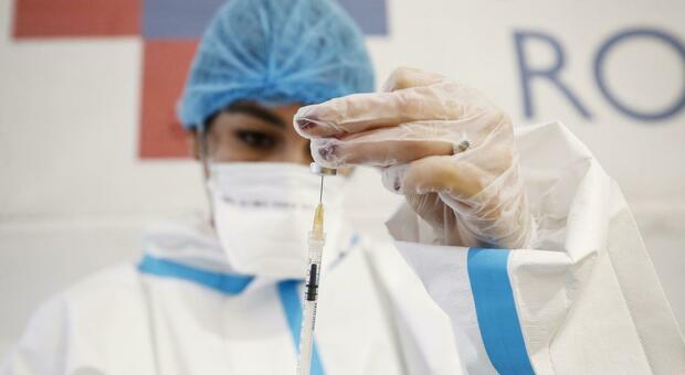 Vaccini Covid, Bayer accusa Pfizer, Moderna e BioNTech: la causa sui brevetti va avanti