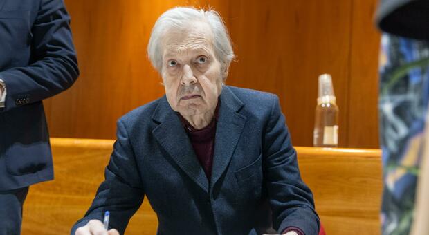 Sgarbi &egrave; &laquo;in condizioni critiche ma stabili&raquo;: la nota serale del Policlinico Gemelli