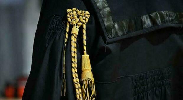  Casalnuovo, abusò di un ragazzino di 12 anni nel suo negozio: deciso il rinvio a giudizio 