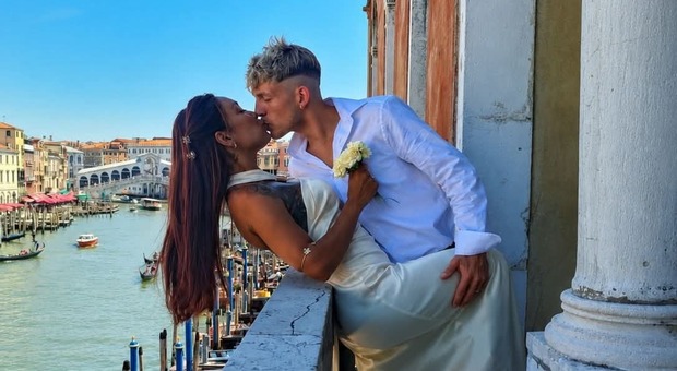Sean e Gabriella, dichiarato il lutto cittadino il giorno dei funerali della coppia vittima dell'incidente nella laguna