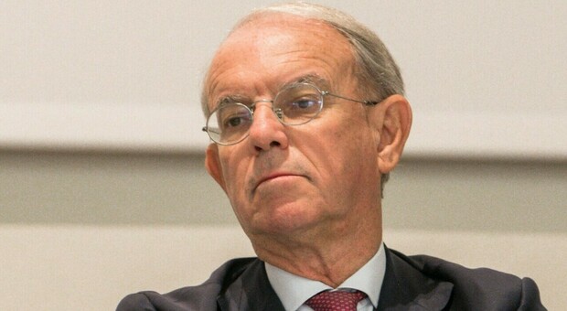 Papetti: &laquo;Il sindaco omosessuale che dice no al Pride sbaglia? Di certo non deve stare zitto perch&eacute; &egrave; di centrodestra&raquo;