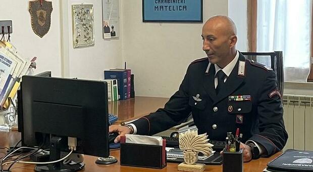 Consegna oro e soldi a due finti carabinieri. Donna raggirata a Matelica. Denunciati un marocchino e un napoletano