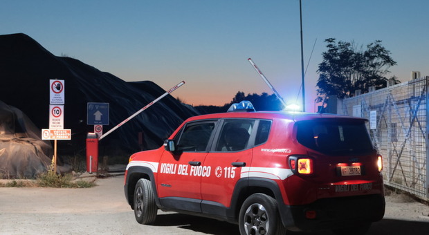  Da Taverna del Re a via Montagna Spaccata: incubo roghi di rifiuti 