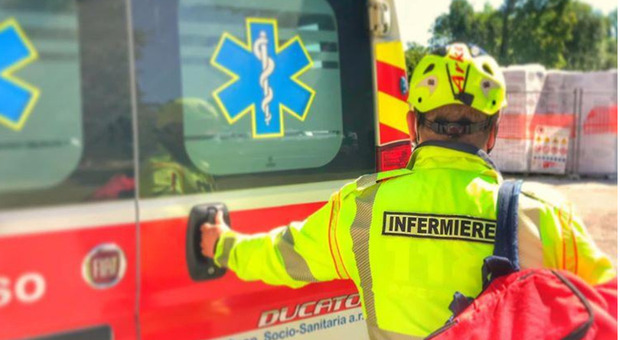 Incidente sulla Romea, schianto tra due auto ad Ariano nel Polesine: un morto e due feriti gravissimi