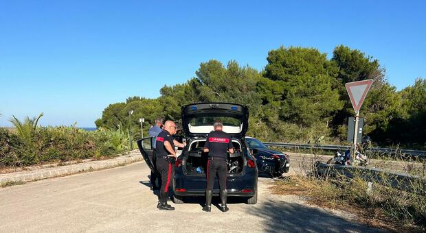 Litoranea Otranto-Leuca, stop alle corse: controlli lungo la strada e largo alle bici vista mare