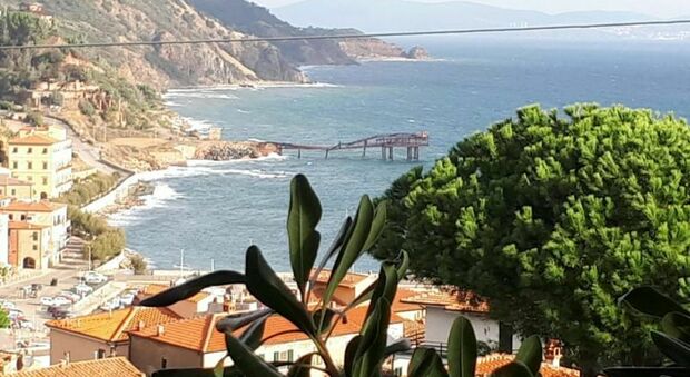 https://statics.cedscdn.it/photos/MED/2026/10/08/9811782_08095840_elba.jpg