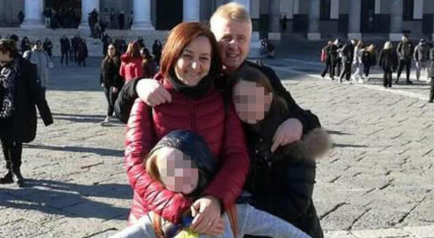 Morte avvelenate, perquisizione nella scuola delle sorelle Di Vita: verifiche su ricerche "ricina" in pc istituto