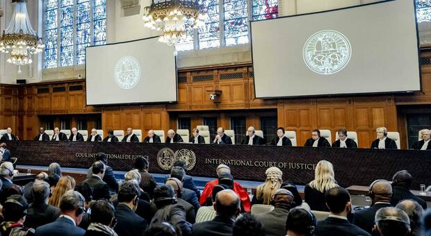 Sanzioni alla Corte Penale Internazionale, la reazione degli Usa dopo il Nobel a Pillay. Il tribunale: &laquo;Attacco allo Stato di diritto&raquo;