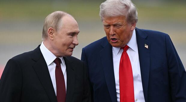 Trump, accordo con Putin per avere il diesel russo: in arrivo 300mila tonnellate di gasolio. Zelensky: &laquo;Revoca sanzioni &egrave; debolezza&raquo;