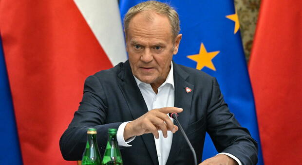 Tusk: &laquo;Arrestato presunto attentatore che voleva colpire me e ministro difesa&raquo;. E in Polonia sale l'allerta