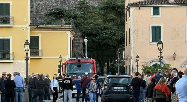 Sant'Agata dei Goti, ragazza si lancia dal ponte: recuperata la salma dopo quattro ore di tentativi