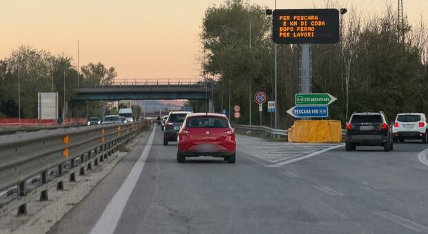 Il cavalcavia è da demolire, Ancona Sud rischia il tilt: «Il ponte resterà chiuso per 2 mesi»