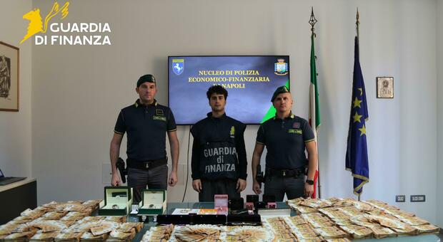  Frode sull'Iva del pesce, due milioni nascosti nelle celle frigorifere in provincia di Napoli 