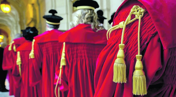Stipendi magistrati, quasi 100mila euro a testa tra arretrati e aumenti: cosa prevede la Manovra 2027