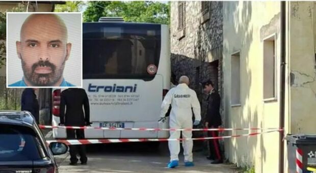 Terni, aggredita a martellate dal marito su un bus: Fatiha muore dopo 5 mesi di agonia. L'uomo si era strappato il braccialetto elettronico, poi era andato al bar a fare colazione