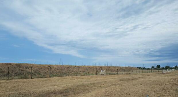 Area nord del porto, si cambia: Porto San Giorgio, via 35mila metri cubi di sabbia. C'è il progetto esecutivo