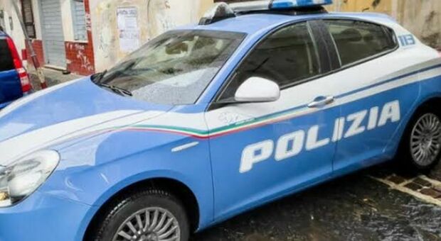  Usura ed estorsioni a Napoli, arrestato dalla Squadra Mobile un 58enne legato al clan Giuliano 