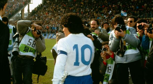  Morte Maradona, svolta in tribunale: c'è la data della sentenza per il processo sulla scomparsa del Pibe de Oro 