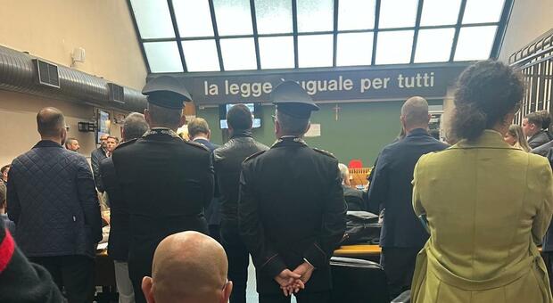  Processo ai fratelli Moccia, schiaffo in aula. Condannati i tre fratelli: «È il clan più potente» 