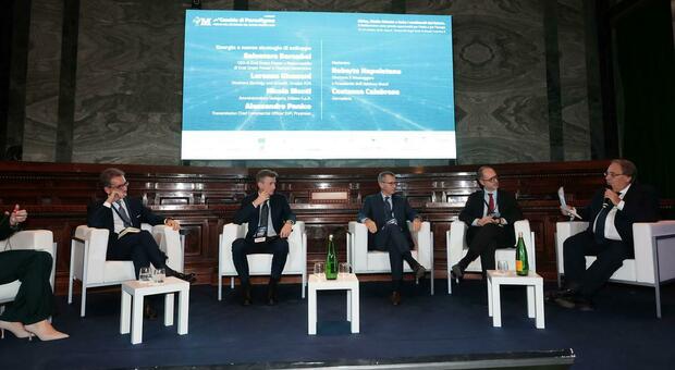  Cambio di Paradigma, transizione energetica. Il futuro passa dal Sud: «Un importante polo per l?Europa» 