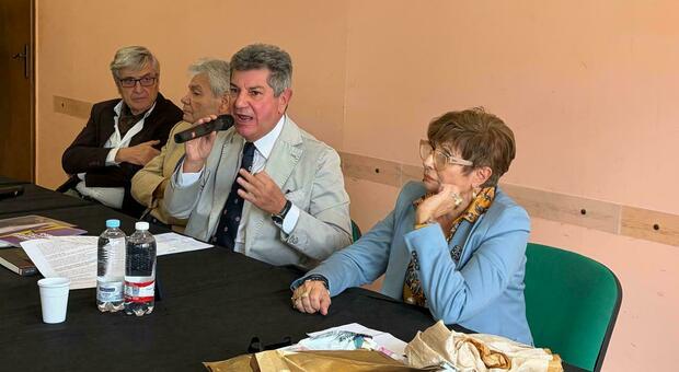  Castellammare, Comune sciolto, Vicinanza attacca:«Un delitto politico a opera del Pd» 