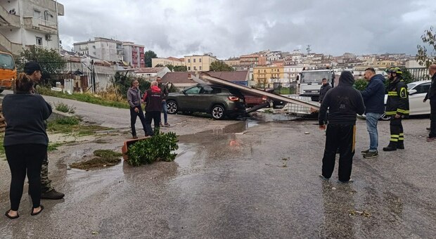 Il maltempo colpisce il Gargano. Violenta tromba d'aria: danni e disagi