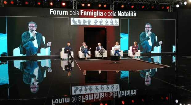  Forum della Famiglia e della Natalità: «Cambiamenti culturali, casa, lavoro e welfare le cause principali della denatalità» 
